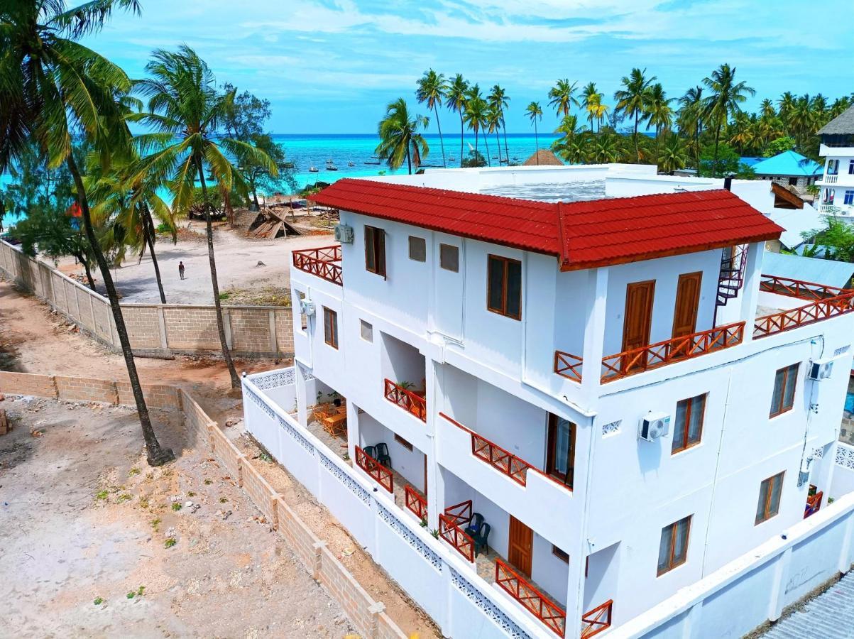 Hotel Zanzicrown à Nungwi Extérieur photo