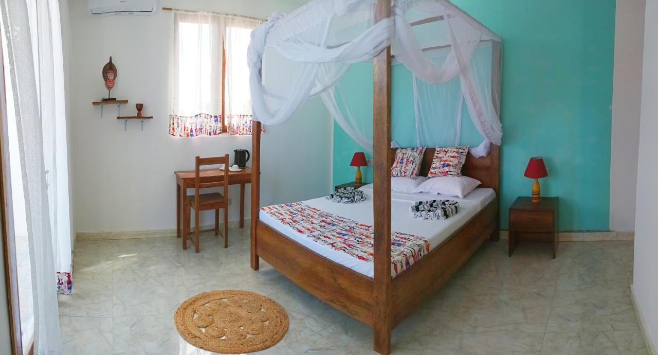Hotel Zanzicrown à Nungwi Extérieur photo